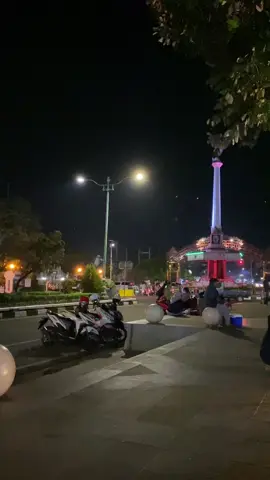 Jepara dengan vibes malamnya🙂#alunalunjepara1 #jepara24jam #jeparastory#storywhatsapp 