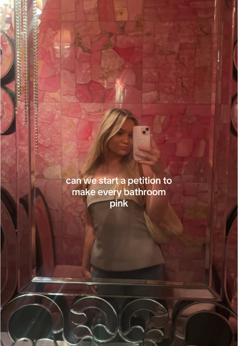 sign my petition, let’s make bathrooms better together 🙂‍↕️😌 