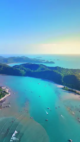 Aceh lon sayanggg…. setiap sudutnya mempunyai keindahan dan keunikannya tersendiri  #lhokseudu #wisataaceh #wisataacehbesar #wisataacehviral 