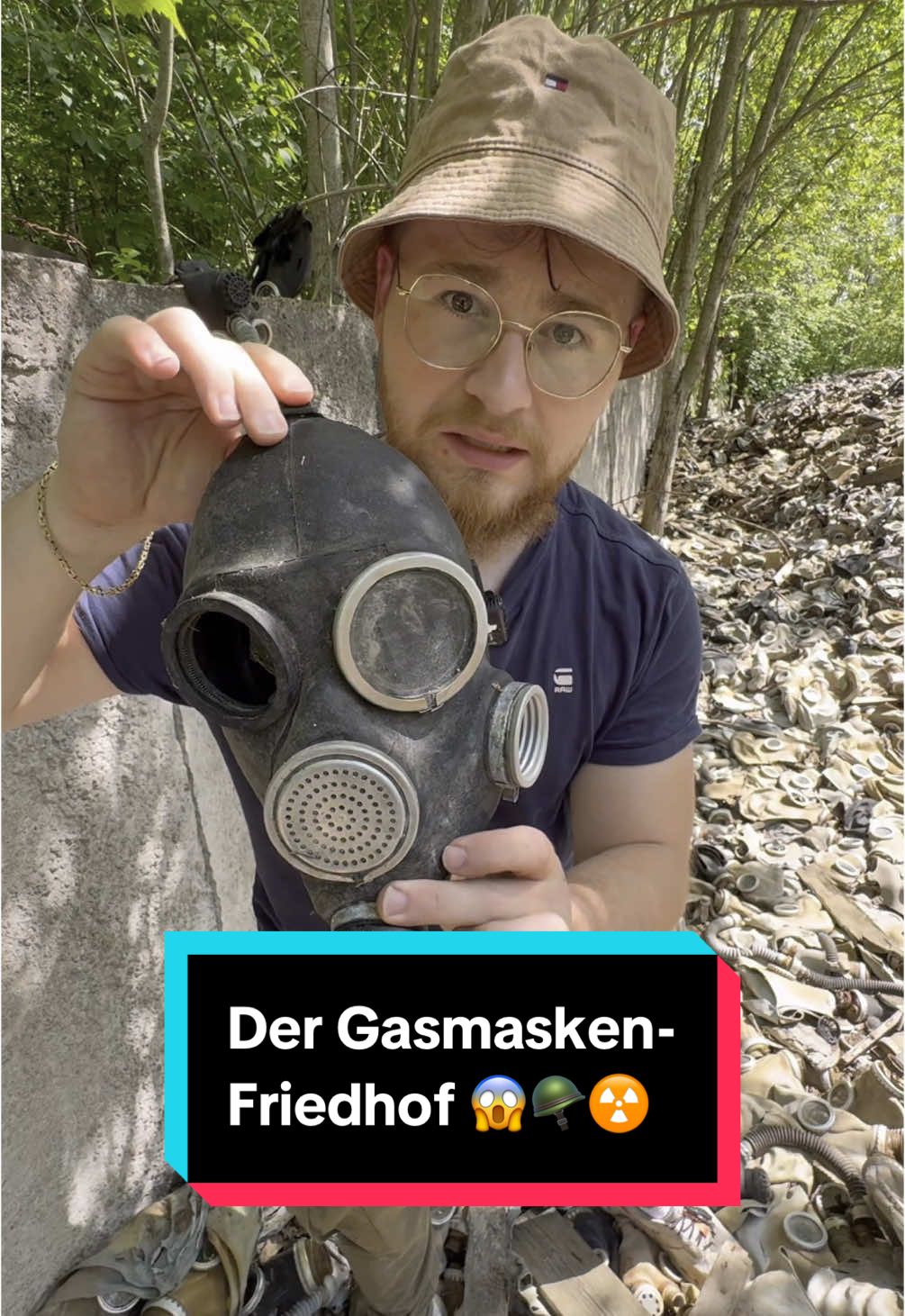 Der Gasmasken- Friedhof 😱🪖☢️ #gasmasken #gasmask #bunker #unglaublich #wald #entdecken #entdeckung #geschichte #lostplace #lostplaces #lostplacesgermany #abandoned #abandonedplaces #urbex #urbexgermany #verlassen #verlasseneorte #köln #deutschland #deutsch #fd #fds #losthistorie 