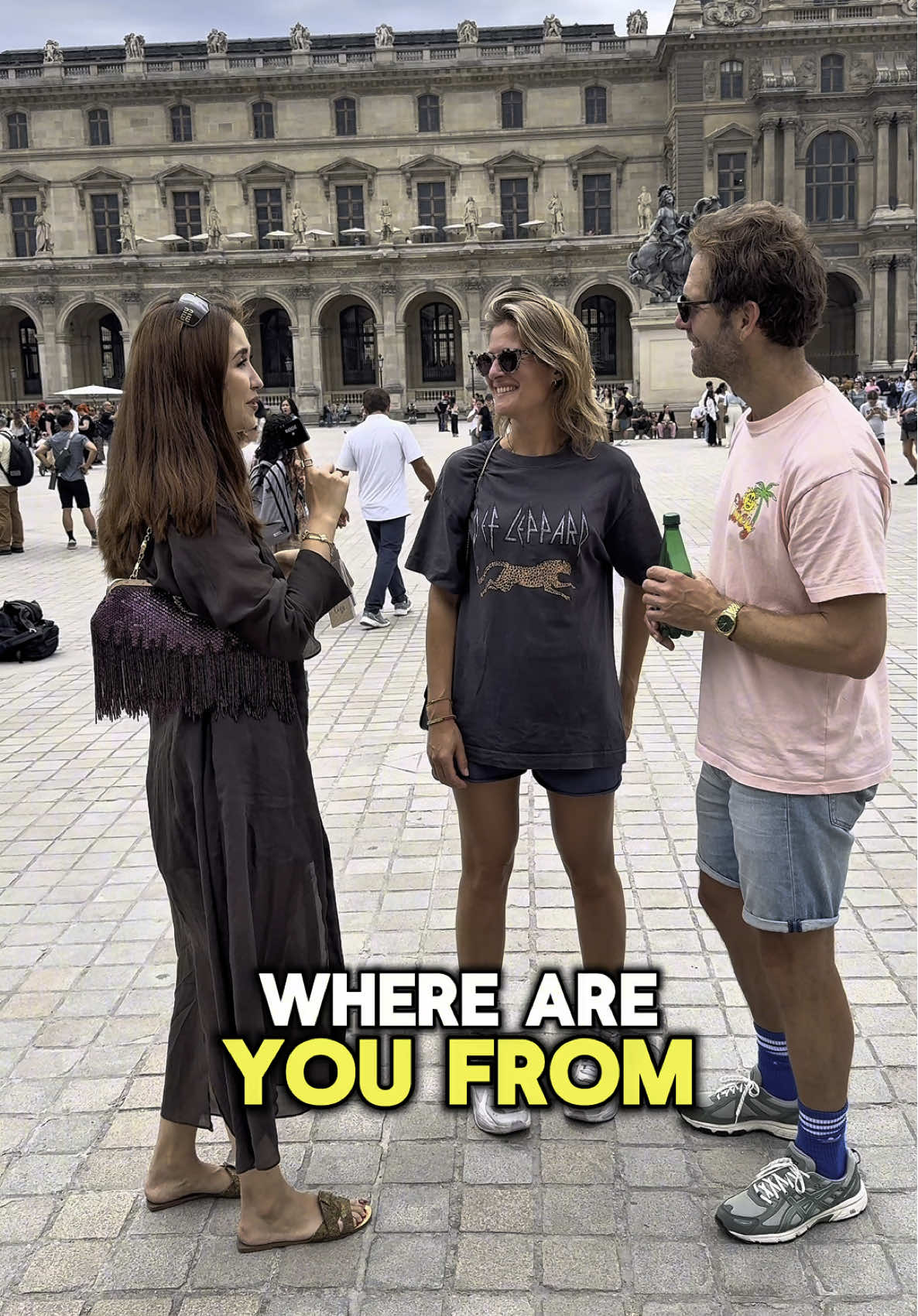 the secret to keep healthy relationship 🔥🔥❤️‍🔥❤️‍🔥#parisstreetinterview #streetinterview #franceparis🇫🇷 #paris #mood 