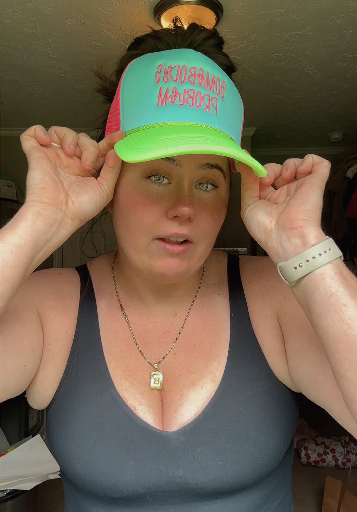 Tee trucker hats! #foamtruckerhatsvintagehat #truckerhat #foamtruckerhats #cute #neon #Summer #summercolors #somebodysproblem #neonhat 