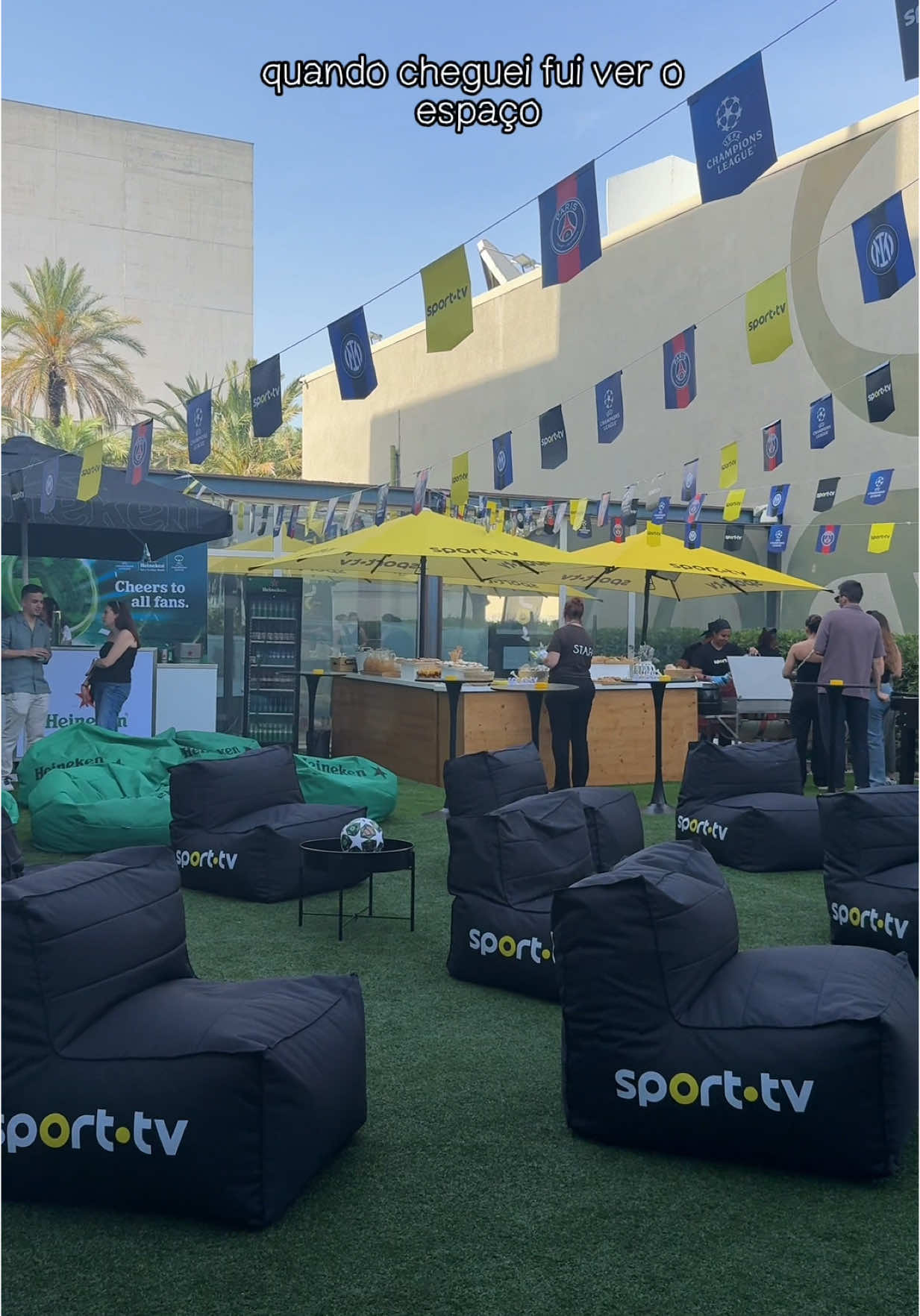 Um dia comigo ✨ Um sábado especial: fui repórter digital da @sport tv e amei do início ao fim! 🥹 Dos canais que mais vejo desde pequenina (obrigada, pai), trabalhar com eles agora… que orgulho bom!💛