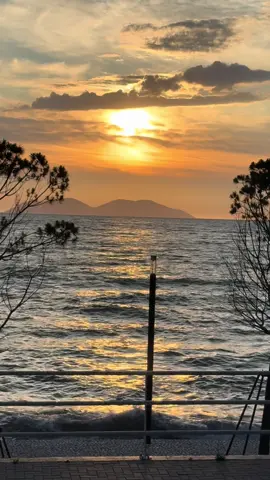Vlora❤️🖤 #vlora__277 #vloracity #vlorealbania🇦🇱 #vloraime🇦🇱🦅 #laberia🦅 #fypシ゚ #jugu #lungomare 