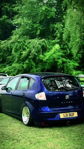 Worst car at the show award goes to the altea #cartok #airride #tucked #fyp #seat #daily #altea #plusfourfourautomotive 