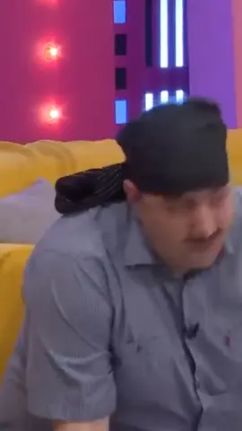 çox xaiş takib atarsızda.🥺Səhifəm yenidir.