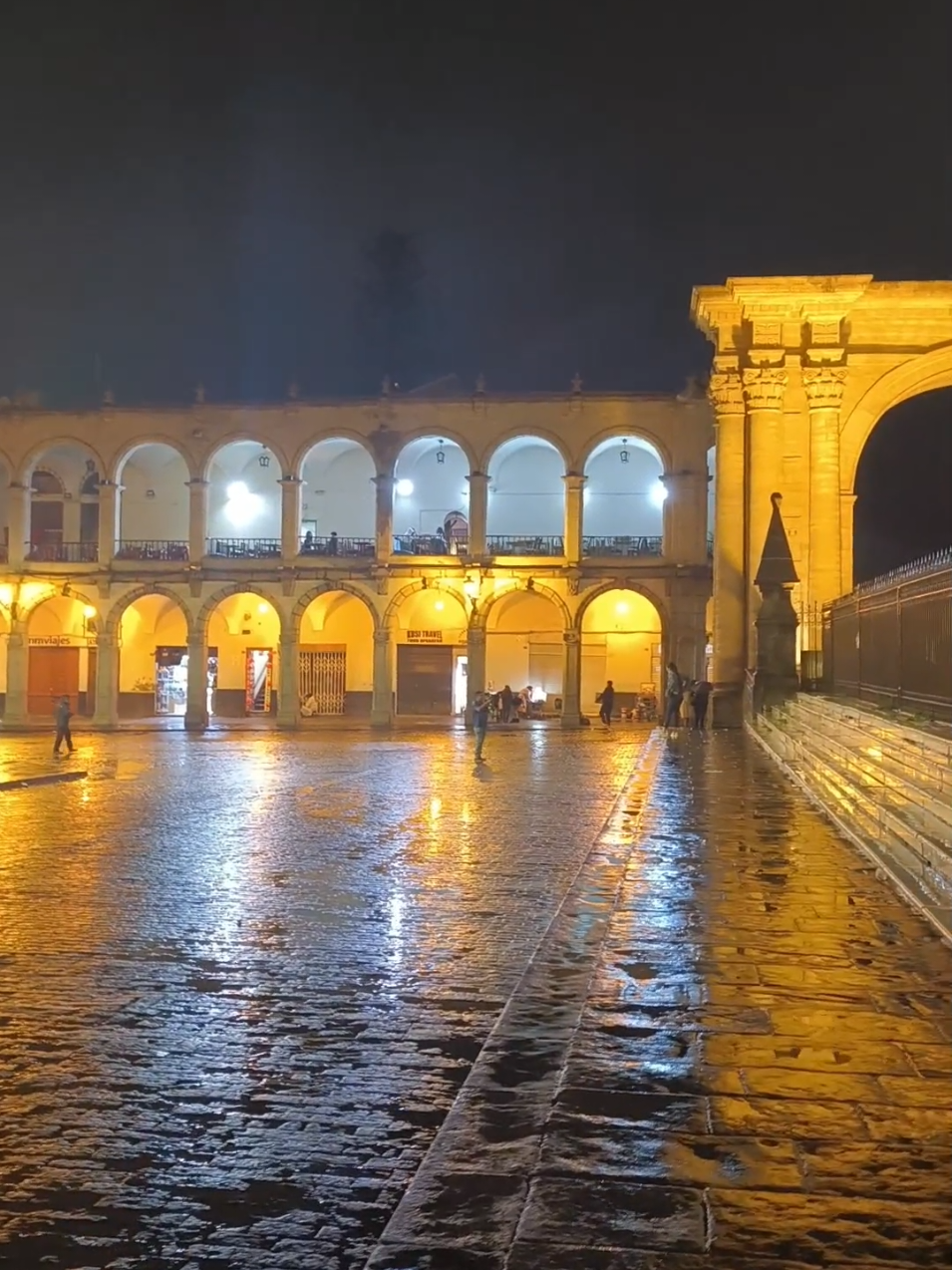 🌧️☔ #arequipa #ciudadblanca #maneras #fotografia #xdinero #peru🇵🇪 