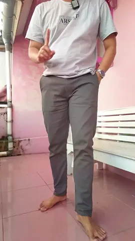 lagi promo celana chinos panjang beli 1 gratis 1 #celanachinosmurah  #celanachinos #celanachinosslimfit #beli1gratis1 #wibgajian #tiktokshopindonesia 