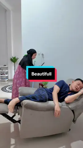 Enaknya mo lagi tidurka 😭😭 #thewahabsfamily #dagelan #titoktainment #fypシ #fyp #comedyweek 