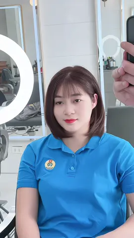 Làm đẹp cho e khách đi du lịch Hội Hùng  Khách sáng e đã hoàn thiện xong hết Chiều nay e rảnh nha chị e..))