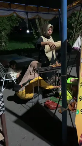 Carfreenite Taman Kota Gerung (31-05-2025) jalan jalan bersama keluarga menjadi tempat berburu kuliner #girimenanglombokbarat #lombok #lomboktiktok #lobar #kuliner #tamankotagerung #lomboktiktok_fyp #lombokbarat #gerung #lombokvirall🌴🌴 