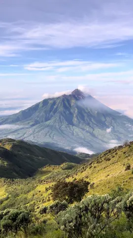 Merbabu, 1 Juni