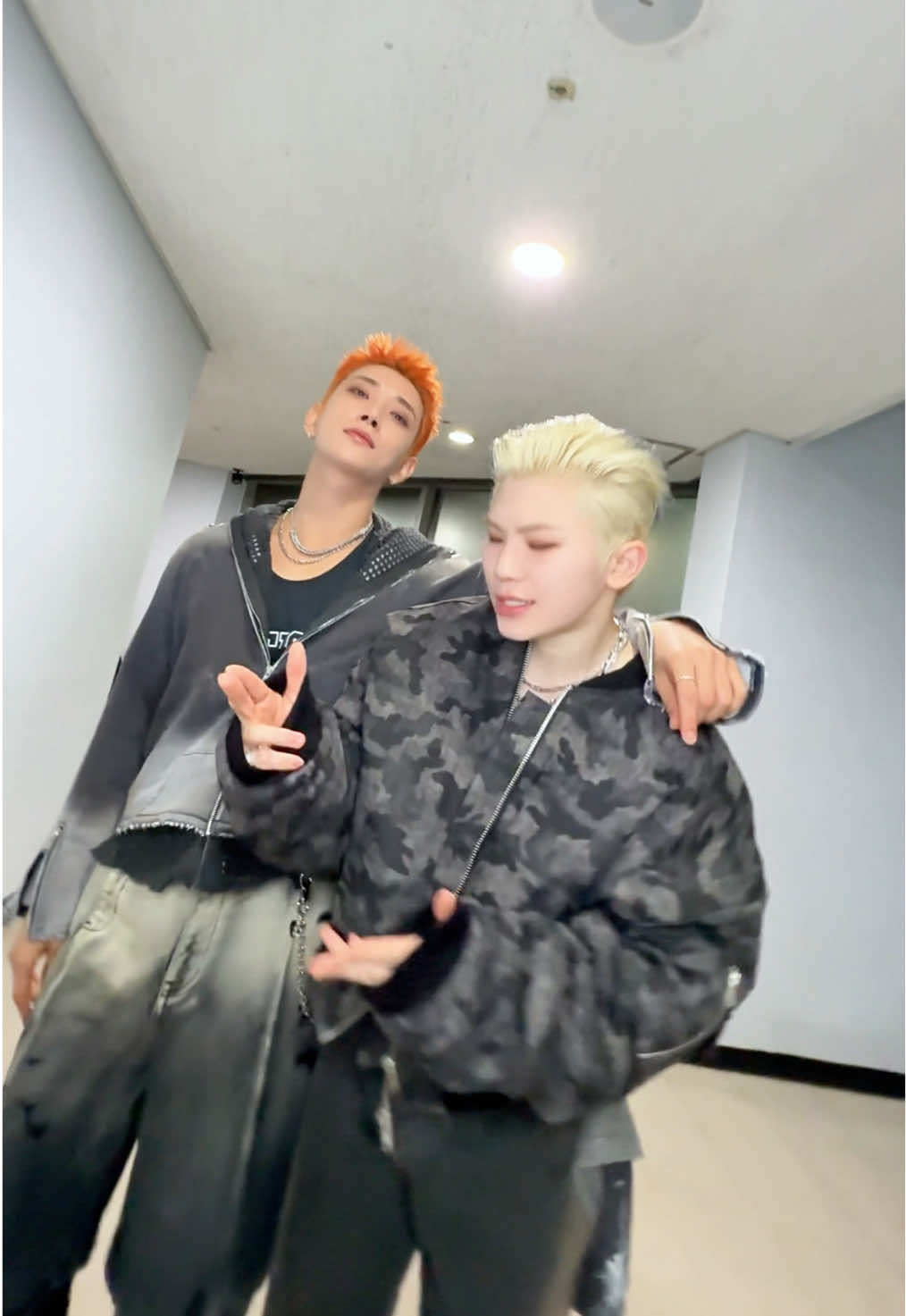 #THUNDER ⚡️ with #조슈아 #JOSHUA #우지 #WOOZI #SEVENTEEN #세븐틴 #HAPPY_BURSTDAY #SVT_THUNDER