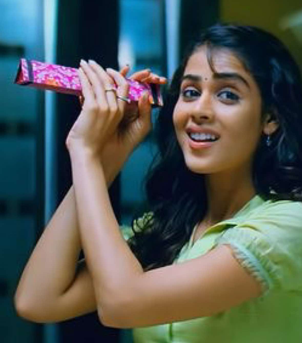 Unnai pirindhaal ulagam kidaiyaadhae ...💔 #tik_tok #tamilsong #melody #vibes #echobyvithu #vibes #Love #echobyvithu #uyireuyire 