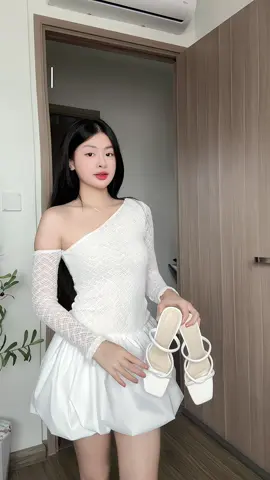 giày cao gót siu tôn dáng 💕 #embetocvang #xuhuong #giaycaogot 