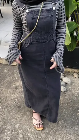 Membalas @itsnbw yg aku pake kode 6151 size M🥰 #vierlinjeans 
