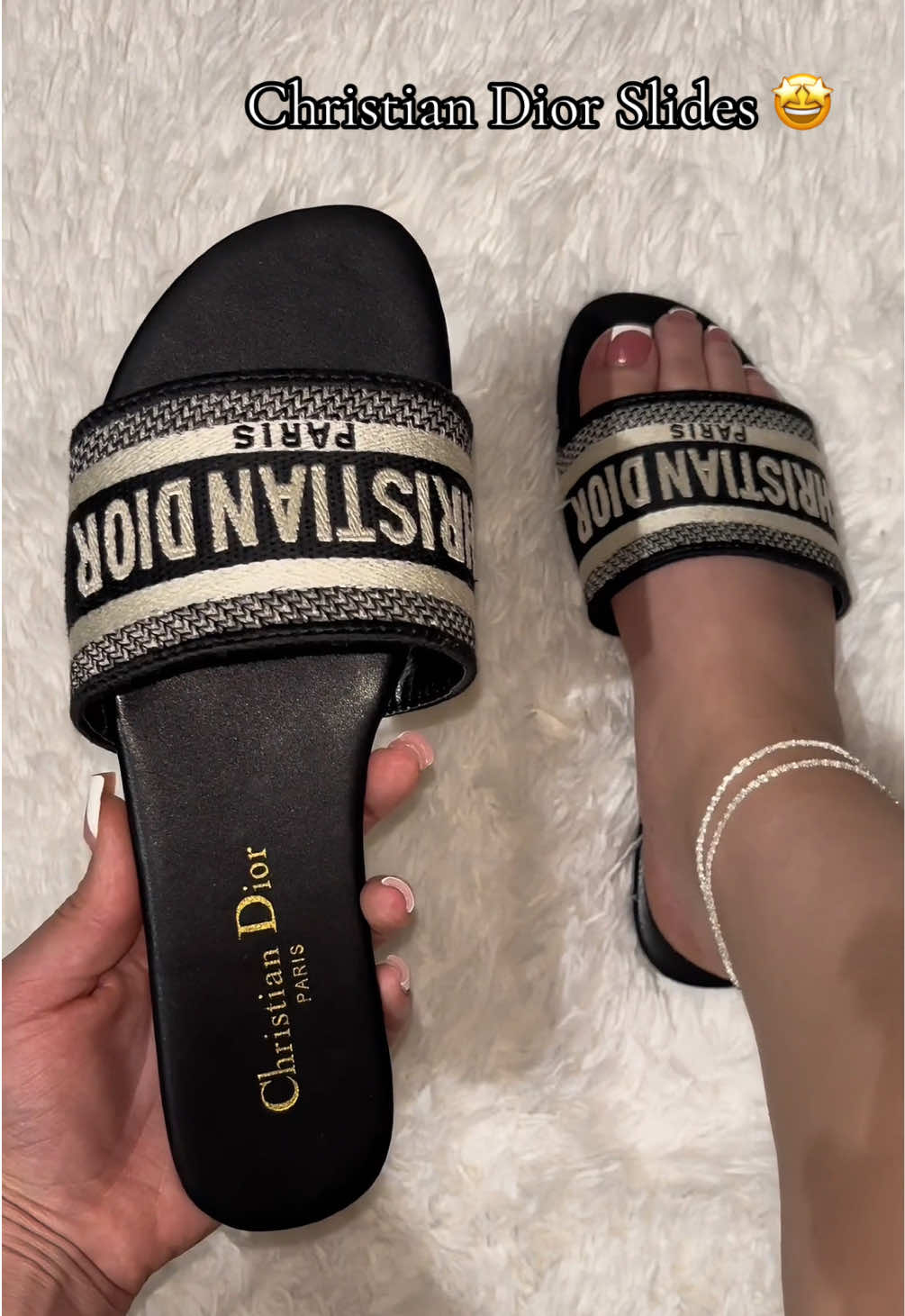 Summer ain’t ready for mee #solzluxurykicks #foryoupage #linkinbio #paratii #designer #sandals #christiandior #dior #Summer #fresitas🌷🎀 #alucines📿🧿🙈 #wendyortiz #CapCut 