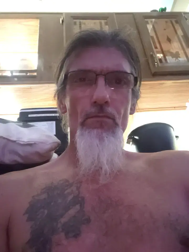 @Ariana Grande