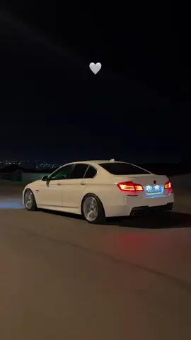 Bu sesnen paylaşmağa birini tapmayanda,son çare maşınımızı paylaşmaq qalır.Mahnıdada dediyimi kimi [Sen benim tek varlığımsın]. #tiktok #bmw #fyppppppppppppppppppppppp #50by408 #belalım #keşfet #keşfetbeniöneçıkart 
