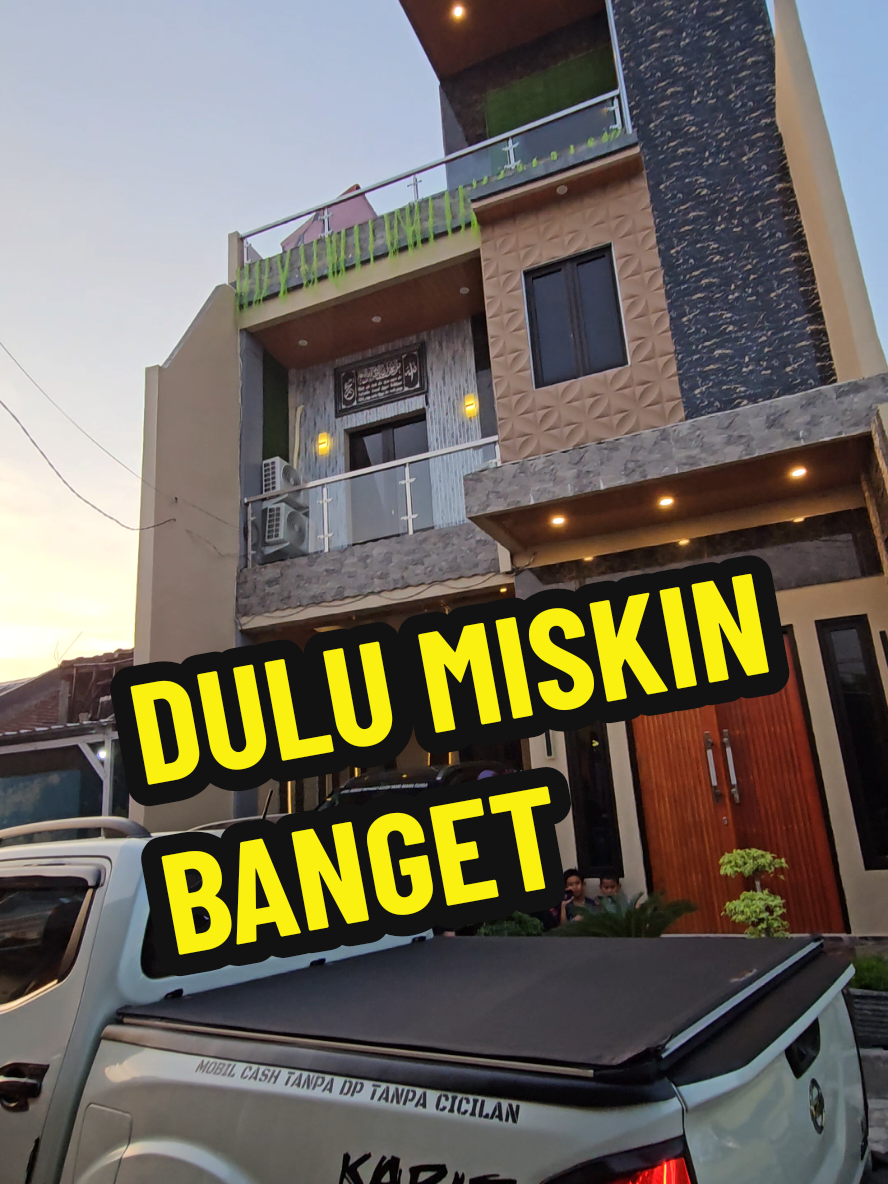 Membalas @radit546 #viral #pegelmlaratsegeramerapat #fyp #surabaya #jawatimur #peluangusaha #peluangbisnis #sukses #suksesmuda #kisah #kisahsukses #motivasihidup #motivasi 