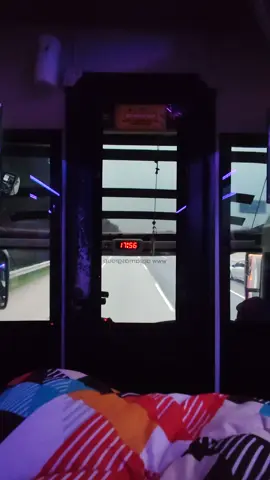 fokus SPION KIRI KANAN.. ada apa coba?  #wonogiriviral  #agramasmania  #busmania  #agramaswonogiri  #wonogiri24jam 