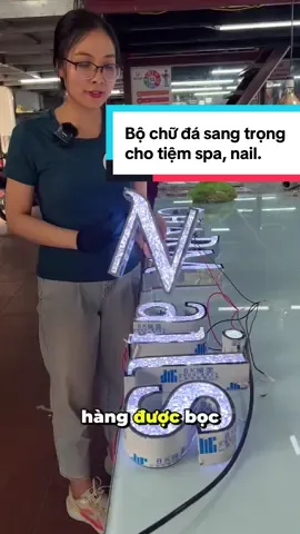 ✅ Mẫu chữ vừa đẹp lại sang, cho tiệm spa, nail Anh/em ib Red Sun Sign để tư vấn và báo giá tại xưởng nhé.  #redsunsign #redsunquangcao #redsunledsign  #bienquangcao #bienquangcaodep  #chuinox #chudaacrylic  #acrylic  #xuhuong