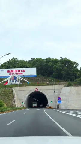 Đường hầm Đèo Cả dài hơn 4km #phuototo #hamdeoca 