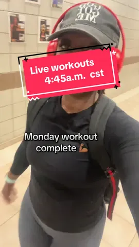 Happy Monday, Let’s work!! 💪🏾💪🏾 #creatorsearchinsights #fyp #fypシ゚viral#ConSantanderConecto #workingoutallsummer #consistency #GymTok #Fitness #tiktokshop #Lifestyle #consistencyiskey #progresspics 