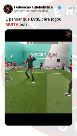 🏆 E TINHA 2M DE ALTURA #memes #futebol #fyp #viral