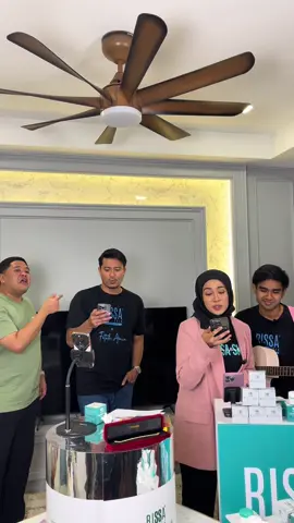 Dua Insan by Amira Othman & Fattah Amin 🫶🏻 #amiraothman #fattahamin #irfanharis