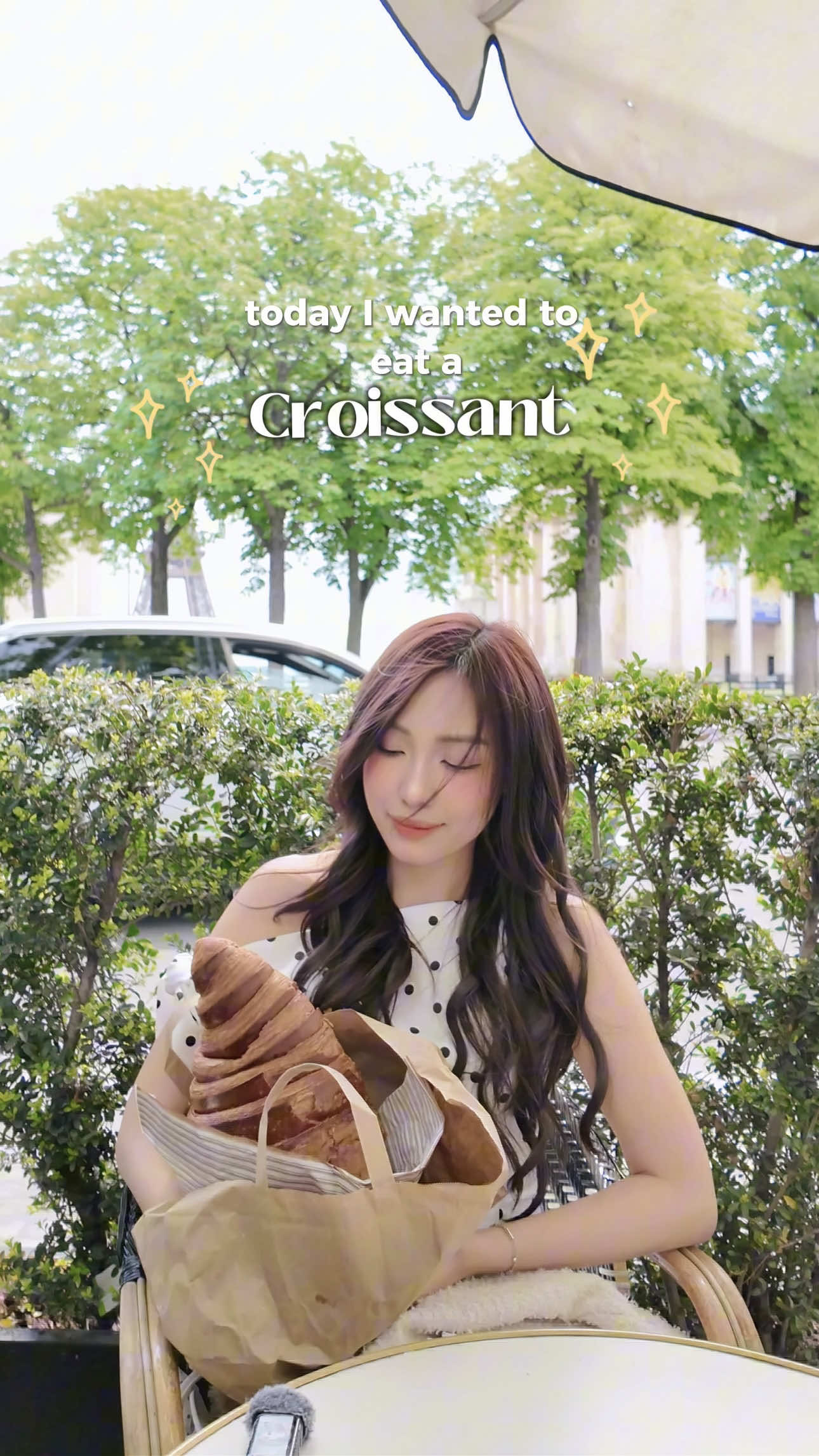 Tới Paris 2 hôm thì nguyên 1 hôm dùng để đi mua khoạt soong 🥐 khổng lồ 🙈 #fyp #pwhlinh #schannel 