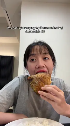 Padahal perut udah angkat tangan 