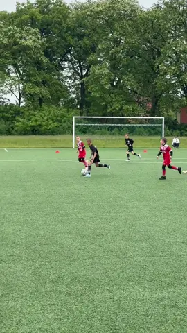 #ukraine #Greifswald #football #tricks #playhard #fußball #kinderfussball #fussball #footballkid #skills #ballcontrol #dribbling #workhard #hannover #hamburg #dortmund #köln #münchen #frankfurt #düsseldorf #stuttgart #wolfsburg #bremen #london #paris #madrid #barcelona #prague #eindhoven #buenosaires #riodejaneiro #lisbon #zürich #berlin #bern #basel #germany #switzerland #france #portugal #spain #istanbul #prishtina #tirana #viral #foryou #fyp #foryoupage #fy #turnier #saopaulo #miami #dubai #kosovo #albania #stockholm #manchesterunited #copenhagen #deutschland #turkey #ankara #mallorca #geneva #newyork #losangeles #lasvegas #sanfrancisco