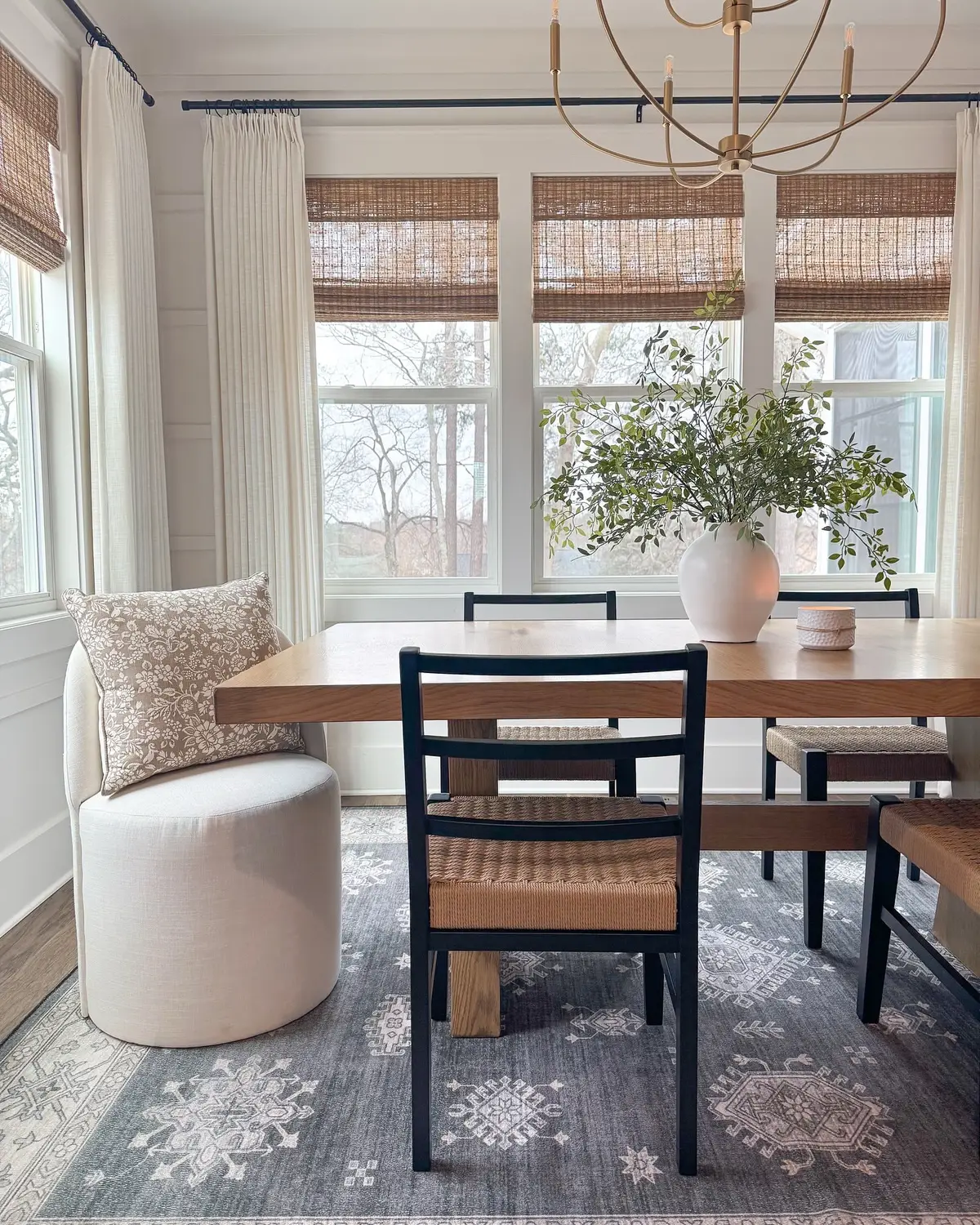 ✨Home Views | Comment SHOP for links  It has been super busy these past few months and we are ready to welcome summer 🌊☀️ Excited to share some new space refreshes with your soon!  #homestyle #homestylinginspo #modernclassic #interiordesign #homedecor #transitionalhome