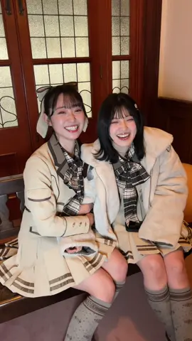 寒いからぎゅっとしてるの尊い🥹🌨️ #ずきりんご 🎀🍎 #山内瑞葵 @山内瑞葵（ずっきー）  #村山彩希 #会いに行けるアイドル 