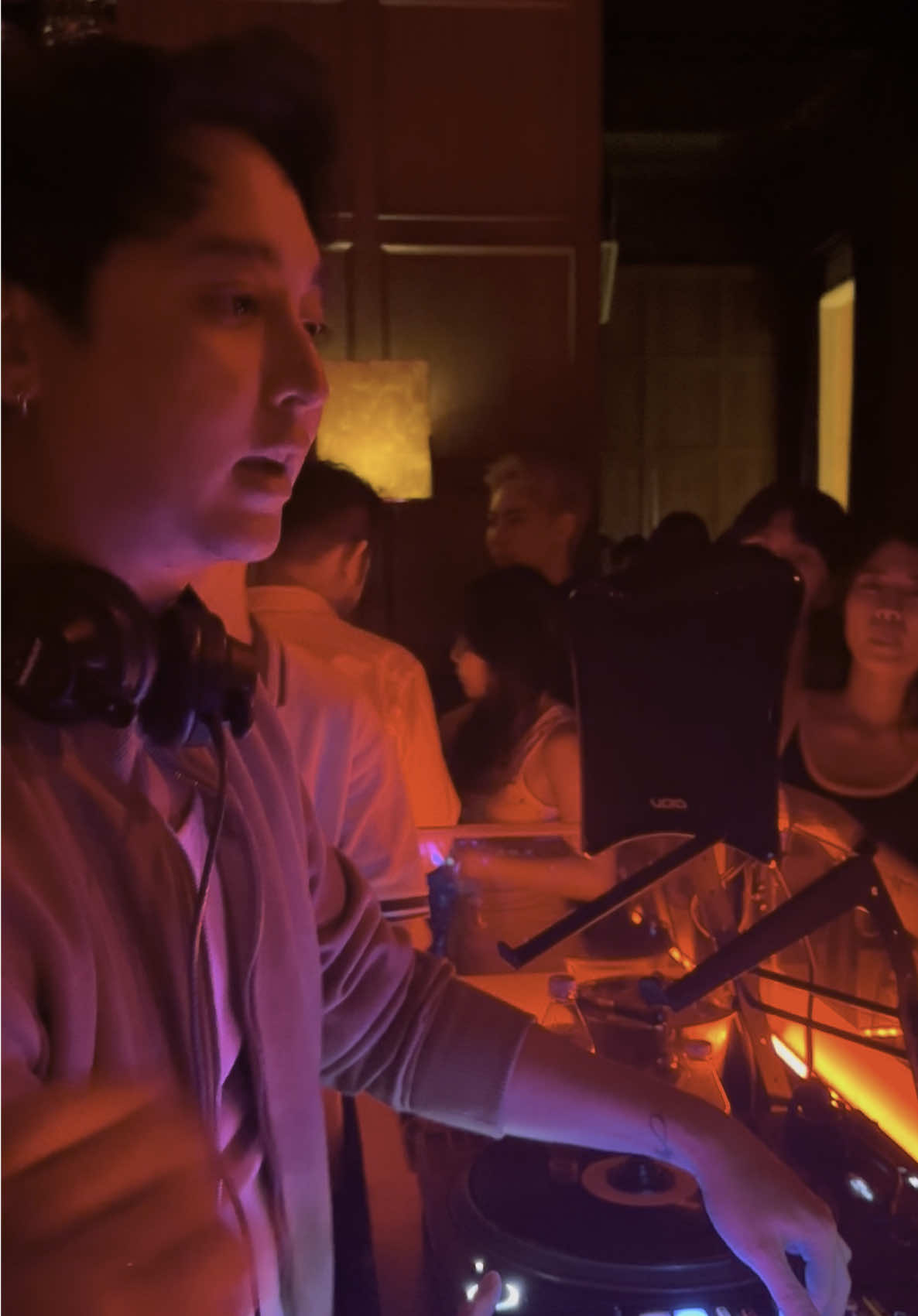 #todlangsuan #truthordarebangkok #trueordarethailand #thatswhatilike #djpimrat #dj 