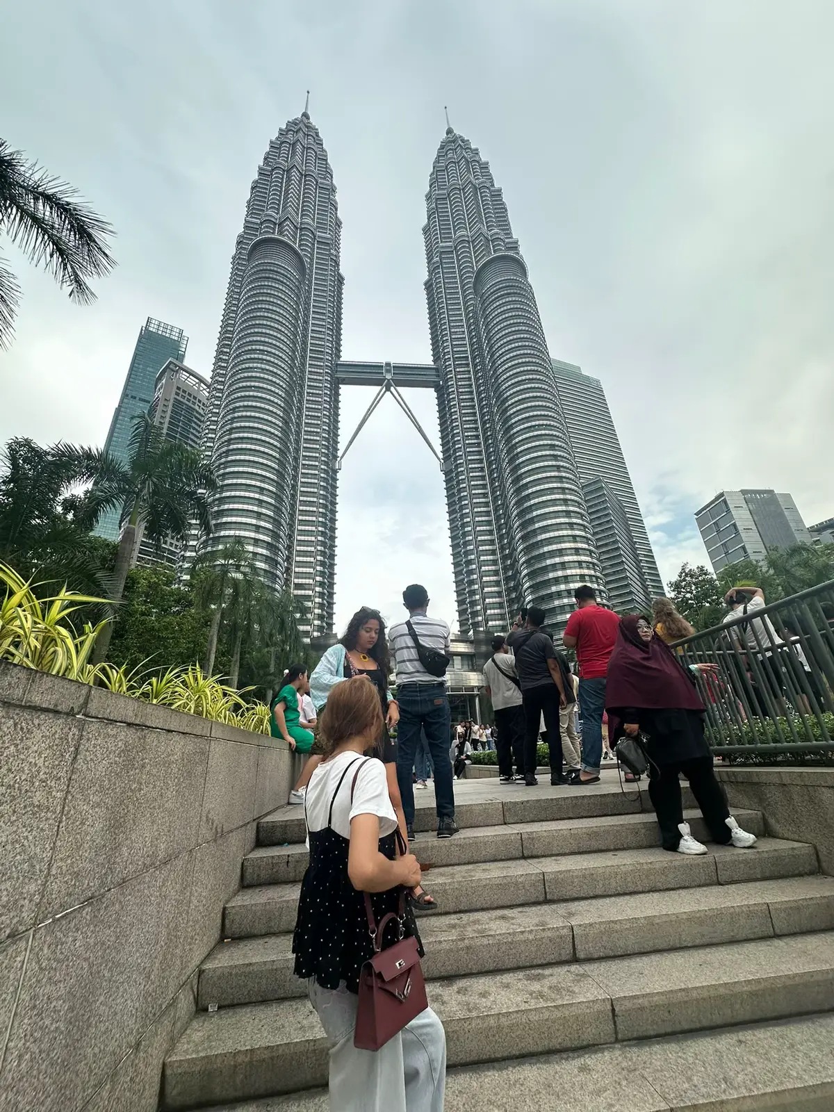 Luỵ Kuala lumpur 🇲🇾🙂‍↔️🙂‍↔️ #trending #kualalumpurmalaysia 