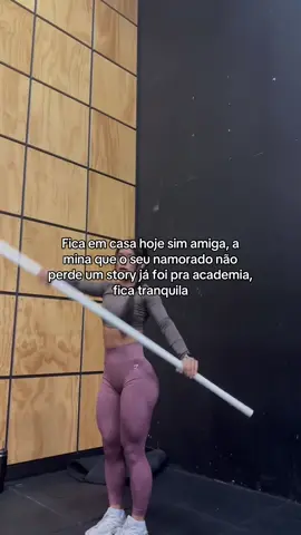 Segundou, amiga  #evolução #evolucao #treino #ginasio #ginásio #ginásioportugal #treinofeminino #treinopesado #gymrat  #gymgirl #gym #academia #GymTok #fy #Fitness #ratadeacademia #maromba #gymmotivation #mememaromba #memefitness #humormaromba #treinoparamulheres 
