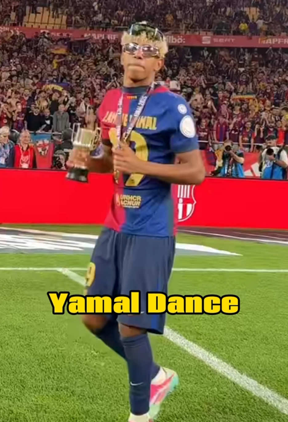 Lamine Yamal Dance 🕺 🔥 #lamineyamal #yamal #barca#barcelona #foryou 
