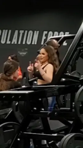 reaction people at gym to calisthenics athlete  #pourtoi #for #fyp #tik_tok #parati 