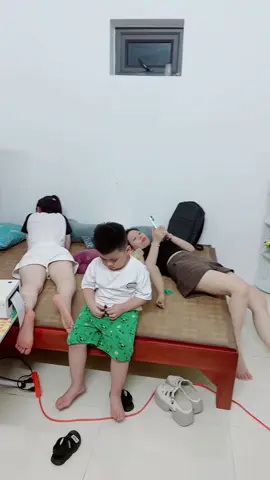 Cả 2 anh em không muốn về ngủ #duongmaimethoc #tiktokmethoc #methoc1985 #shopduongmaimethoc 