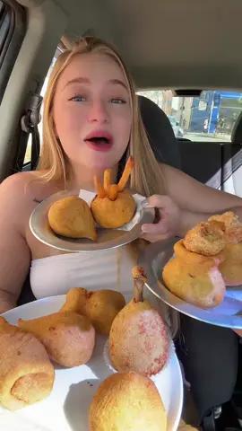 PROVANDO SABORES DE COXINHAAAA