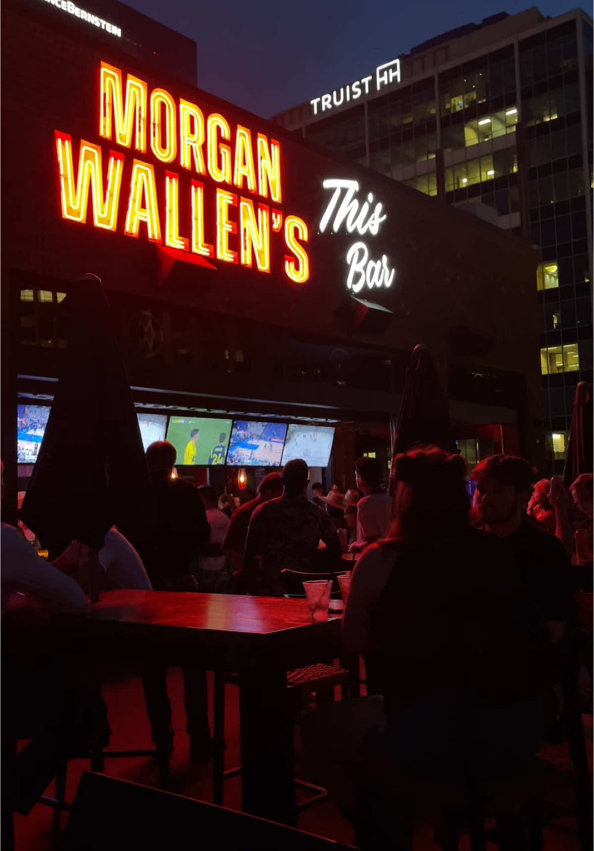 Lil Nash vlog 🤠 #diml #morganwallen #jasonaldean #nashville #broadway #nightout #datenight #fyp #OOTD #Vlog 