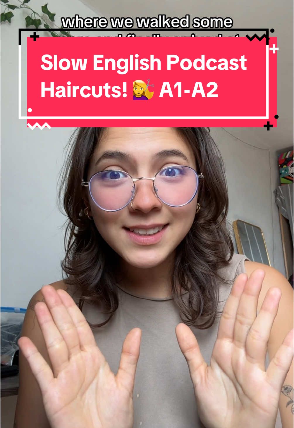 Talking about haircuts! 💇‍♀️  For A1 English BEGINNER listeners 🐝 Comment you answers down below ⬇️  #slowenglishpodcast #misshoney #maestramiel #englishteacher #englishlistening 