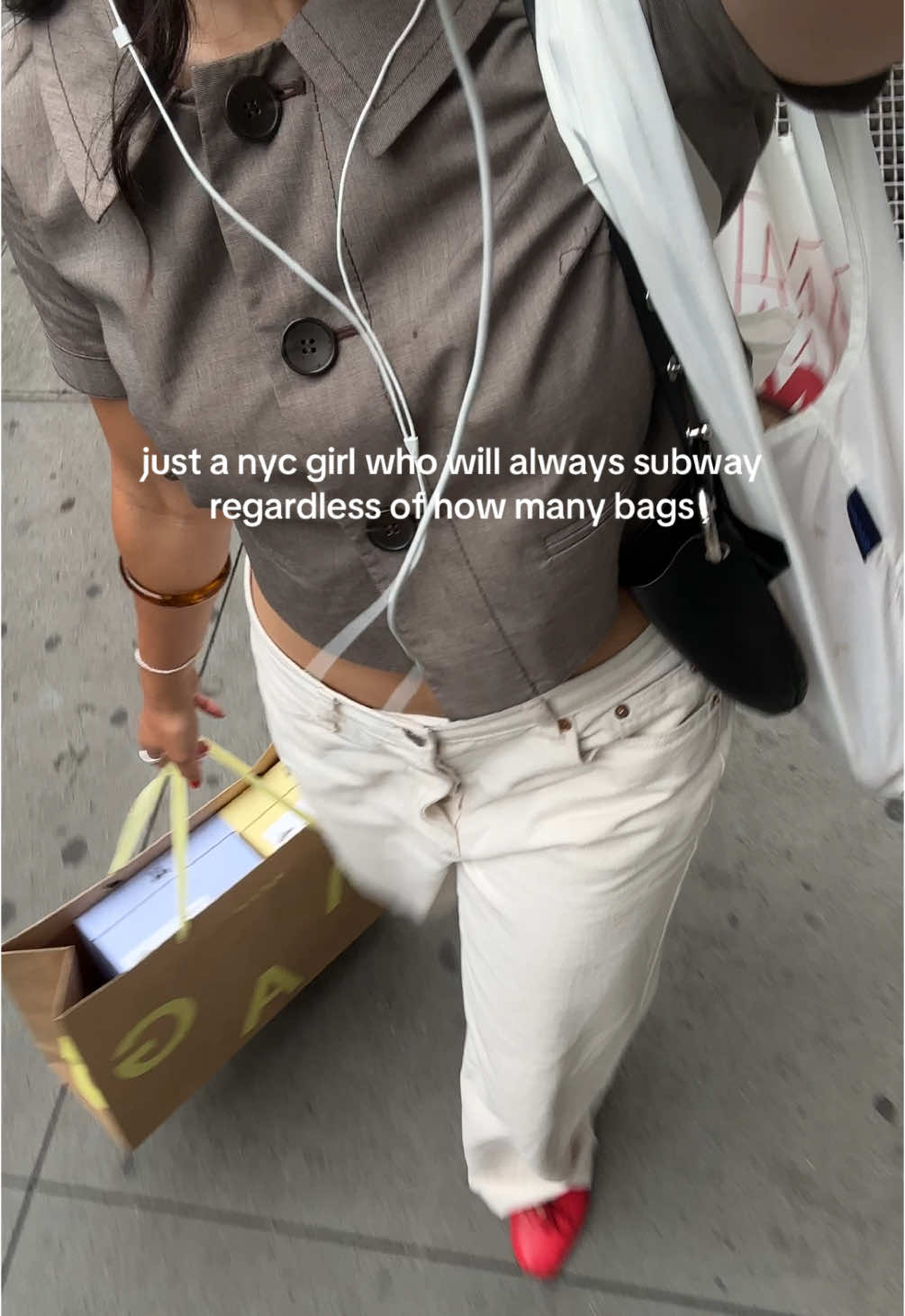 somehow we always end up here 👜🛍️ #nyclife #nycvlog #nycsubway 