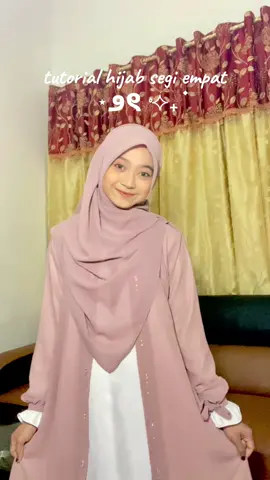 tutorial hijab segi empat yg banyak orang gatau🤩 okay krna banyak yg nanya aku jawab disni yaa,jelbab yg aku pakai ukuran 1 meter 30(130cm),untuk bahannya dri babydoll yaa teman