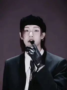 ( #wonbin #riize )