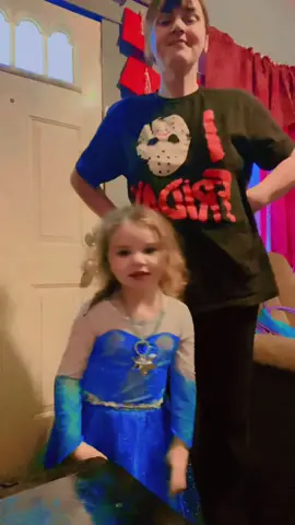 Princess Elsa had to do a trend with me ❤️❤️❤️😂