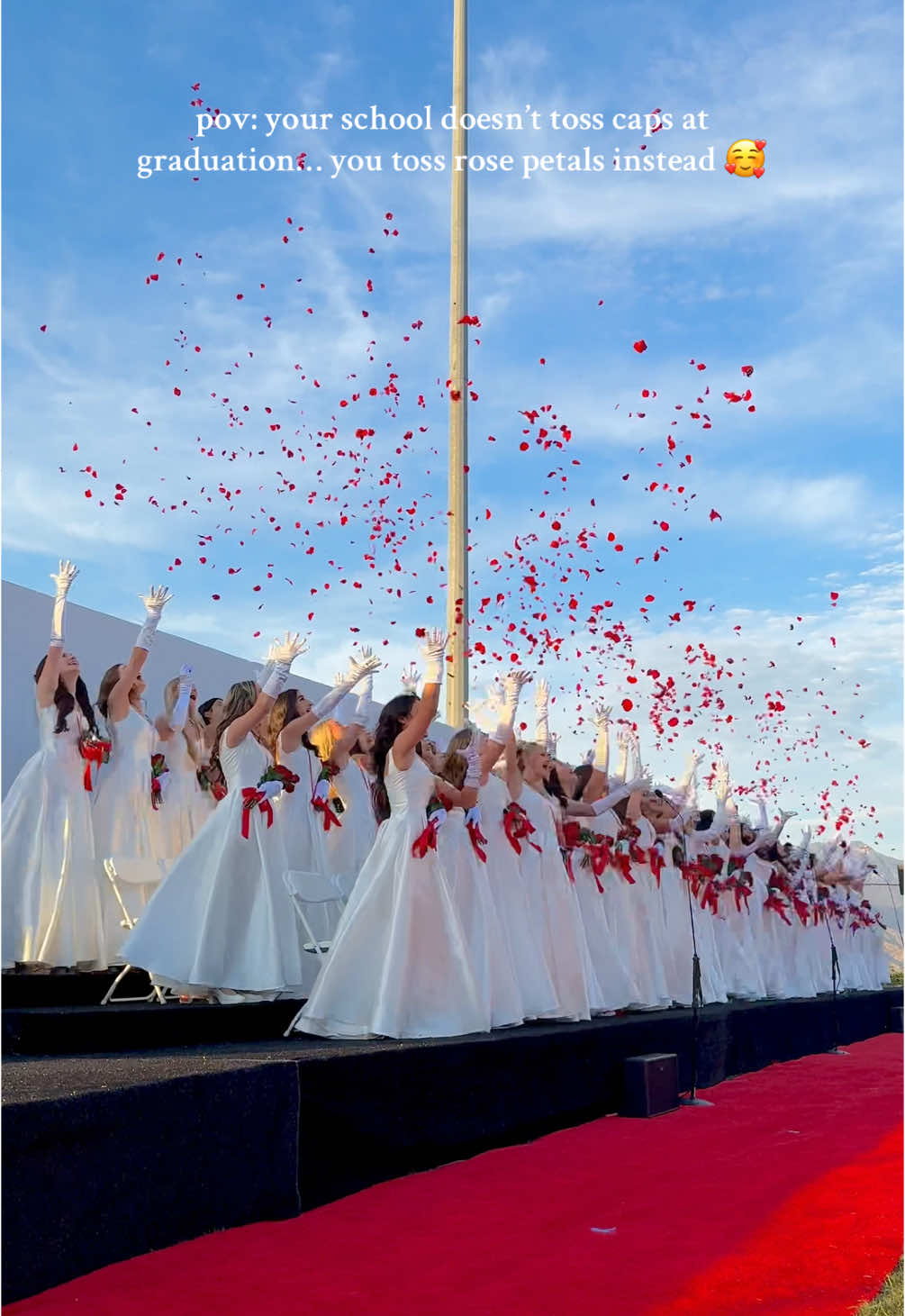 One word: ICONIC It’s a Flintridge Sacred Heart Academy tradition to toss rose petals at the end of graduation instead of caps, along with wearing white gowns (or suits!). This ceremony is the most unchanged from it’s original form, with the first FSHA graduating class (1934) donning similar dresses and carrying red roses. We are so proud to keep this tradition alive while modernizing it to align with our students’ truths ♥️ #flintridgesacredheart #fsha #trending #fyp #classof2025 #graduation #captoss #roses