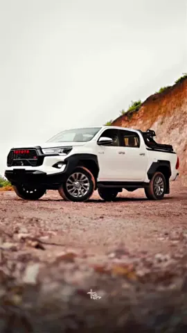 #tendencia #paratii #hilux #hiluxrgbtaillamp #grsport #hiluxgr #hiluxgrsport #hiluxrevo 